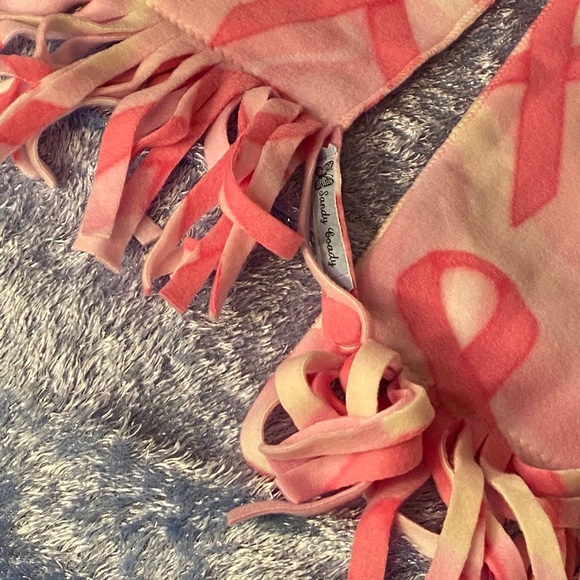 Handmade Breast Cancer Awareness Scarf 🎁 - Picture 2 of 3
